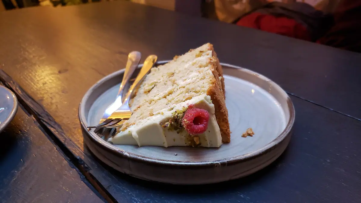 Social by Distinct Coffee – cake shop in Skircoat Green, Halifax